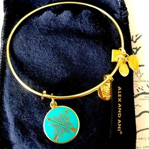 Alex and Ani Arrows of Friendship Charm